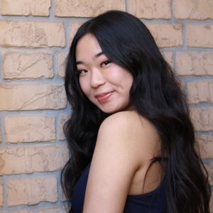 Meet your Posher, Mia